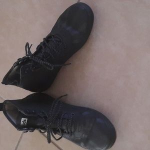 Women Keds Angle Boots